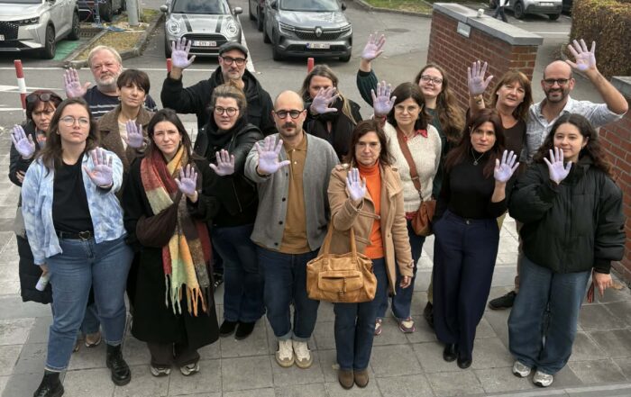 photo mains mauves 2025