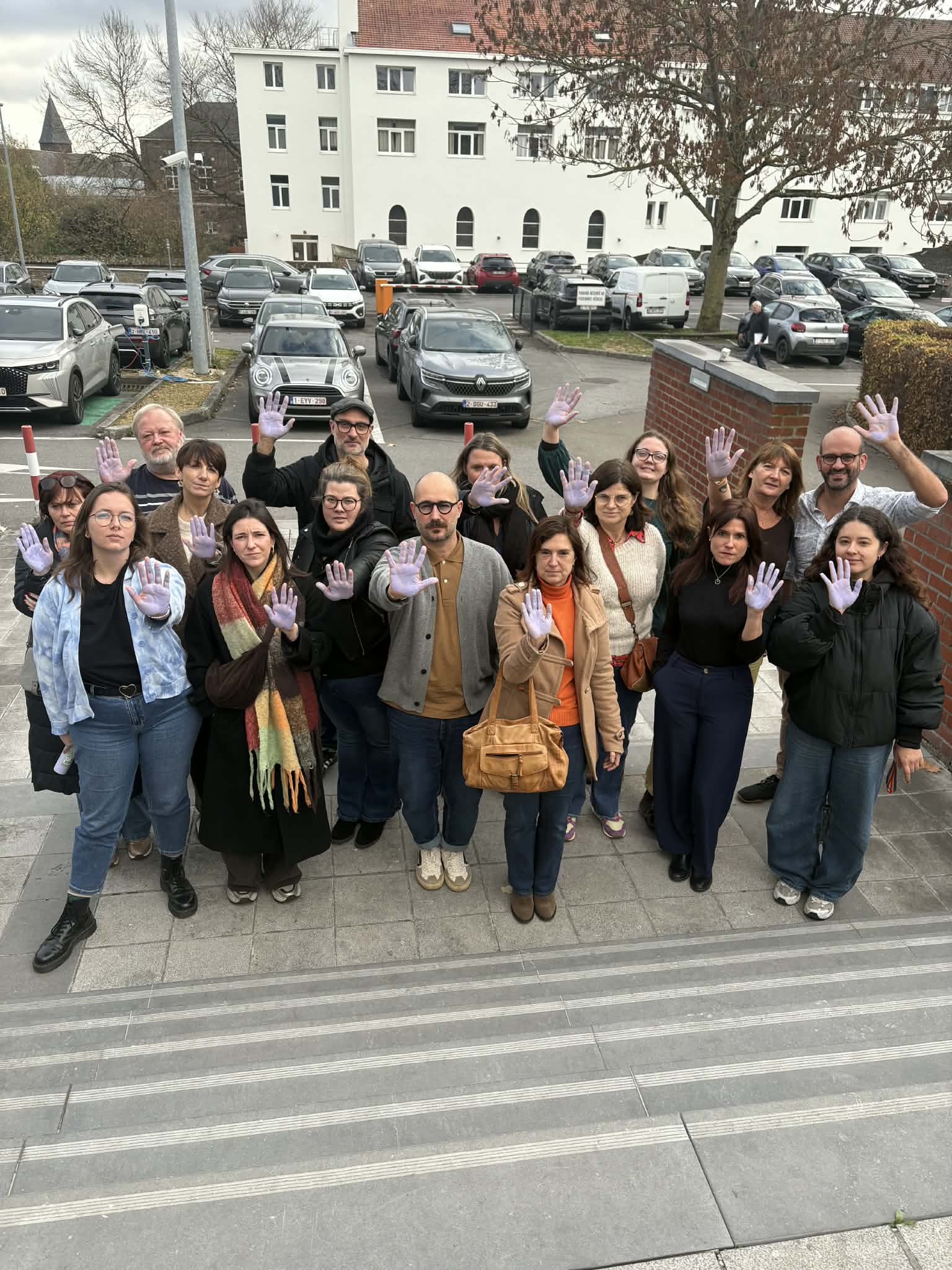 photo mains mauves 2025